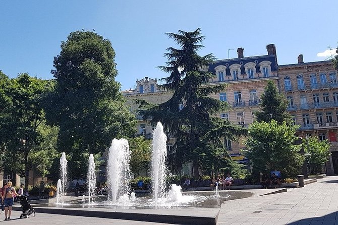 Toulouse Sightseeing Bus Tour - Accessibility and Transportation