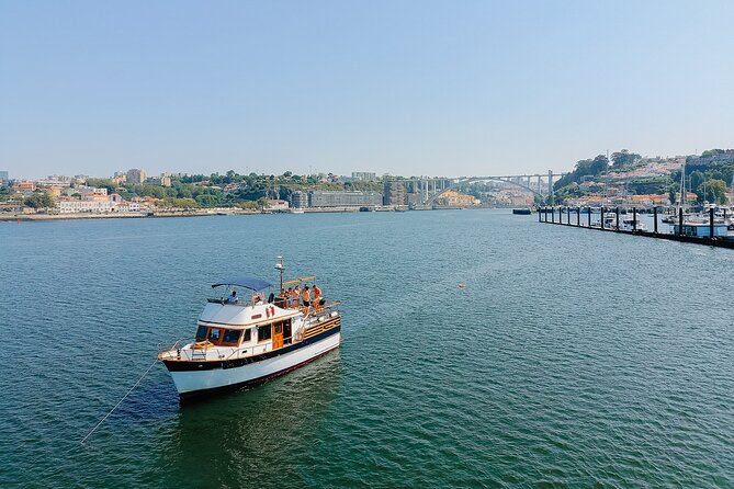 Tour by Boat With Porto Wine and Chocolates Tasting - Guest Reviews and Ratings