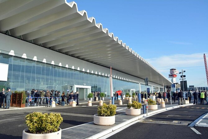 Transfer Rome Airport to Rome City - Accessibility and Additional Details