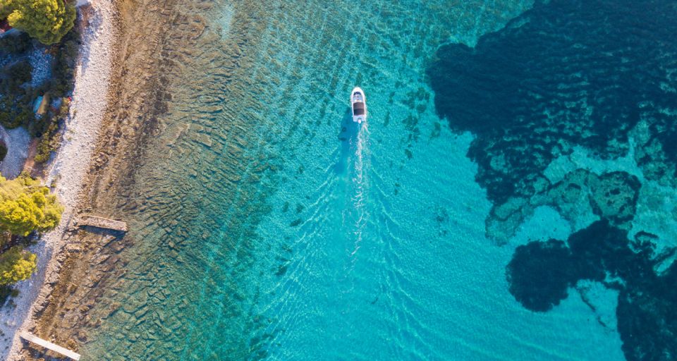 Trogir: White Lagoon, Maslinica & Blue Lagoon Speedboat Tour - Key Features