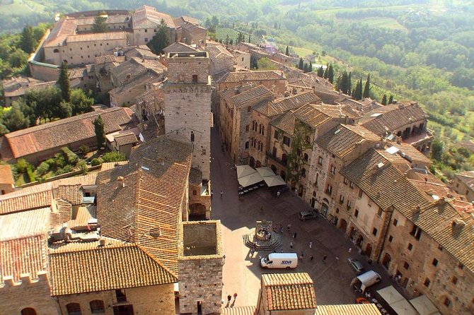 Tuscany Wine Tour From Rome With Private Driver - Visiting Montepulciano, Pienza, and Orvieto