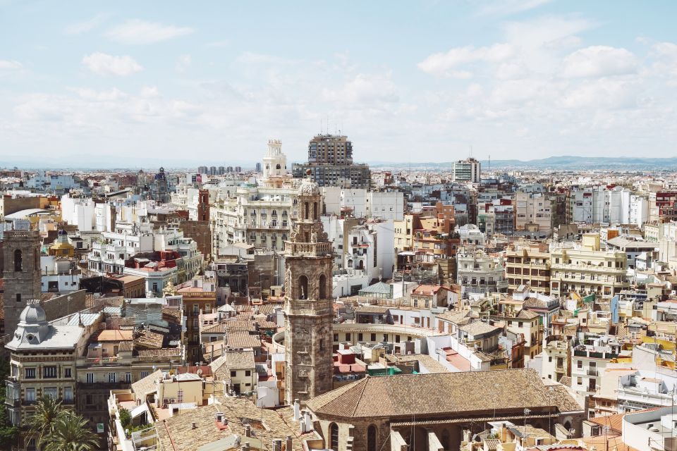 Valencia: Private 4-Hour Walking Tour With Cathedral - Guided Tour Features