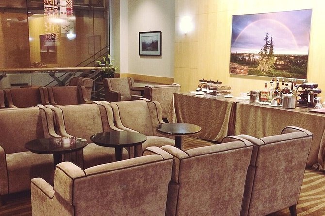 Vancouver International Airport Plaza Premium Lounge - Food and Beverage Selection