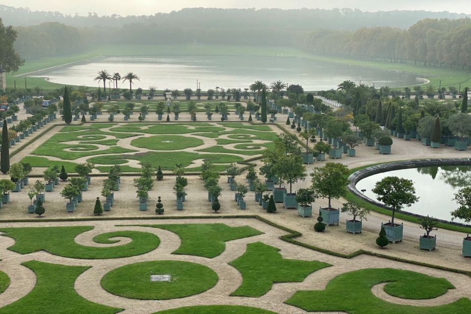 Versailles: Royal Palace & Gardens Private Golf Cart Tour - Natural and Cultural Treasures of Versailles