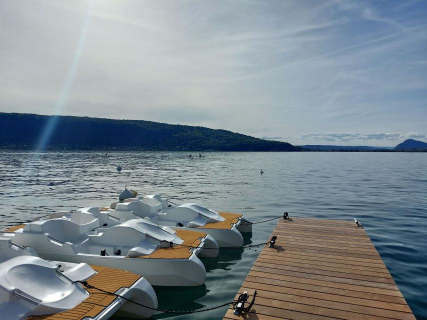 Veyrier-du-Lac: Pedal Boat Rental - Booking Options