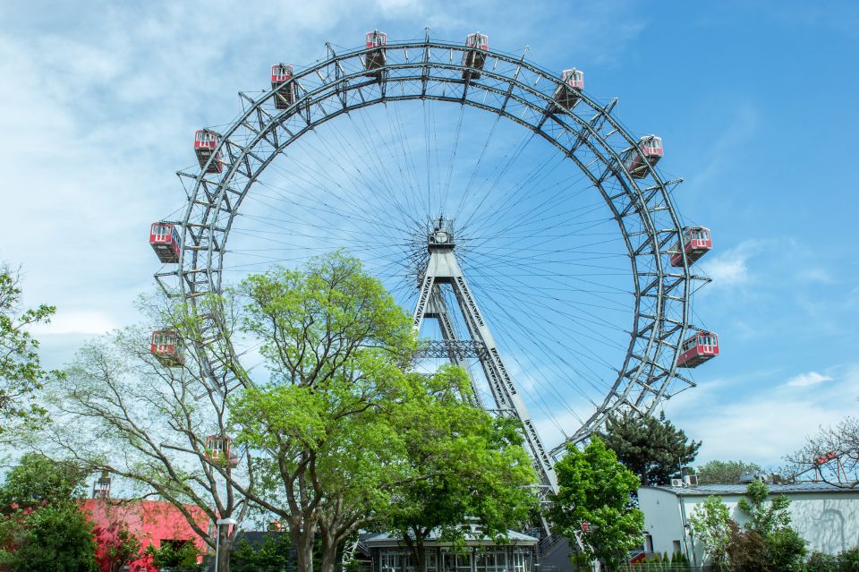 Vienna: City Bus Tour With River Cruise & Ferris Wheel - Audio Commentary Options