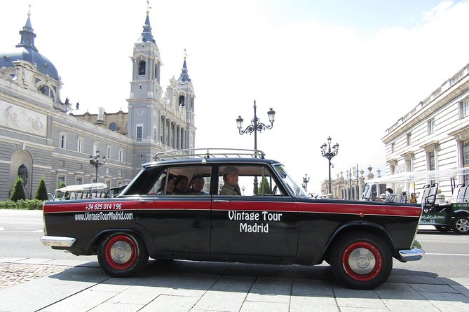 Vintage Tour Madrid Taxi 1500 - Madrid Landmarks