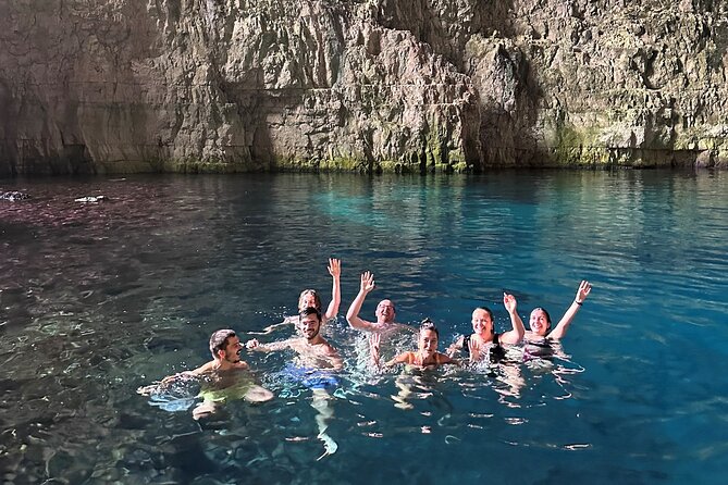 Vlore Speedboat Tour to Haxhi Ali Cave - Participant Information