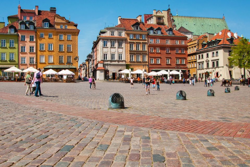 Warsaw: First Discovery Walk and Reading Walking Tour - Tour Itinerary and Navigation