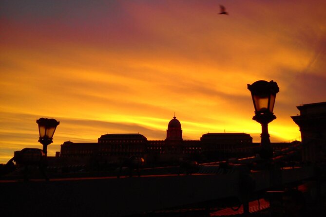 Welcome to Budapest Evening Walk - Accessibility and Transportation