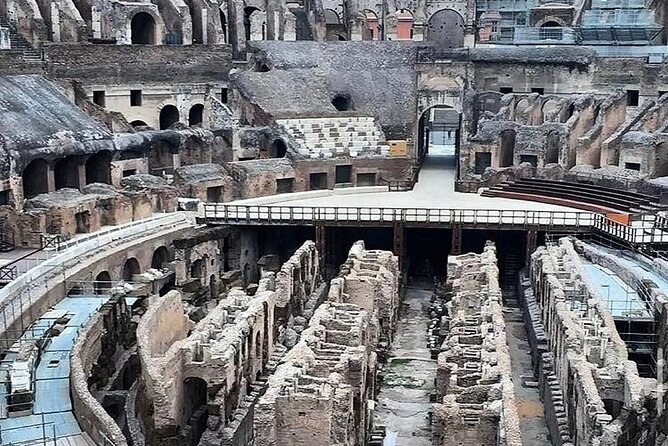 Wonders of The Colosseum Tour - Discovering Palatine Hill