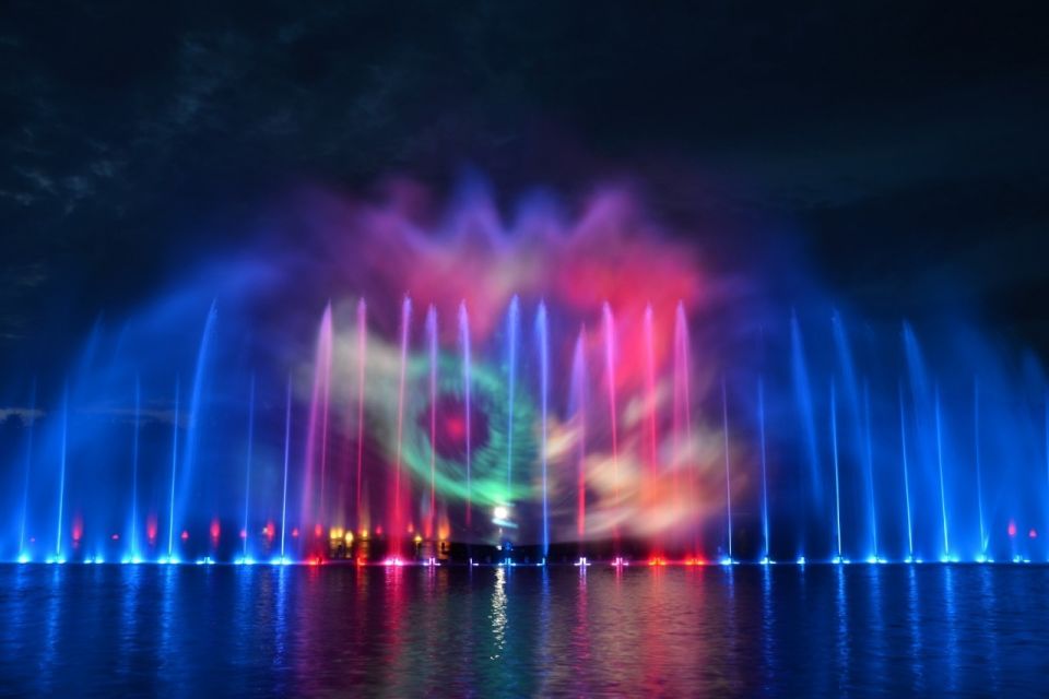 Wroclaw: Multimedia Fountain Evening Show - Booking and Availability