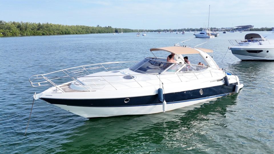 Yacht in Miami for Up to 12 People - Optional Add-ons