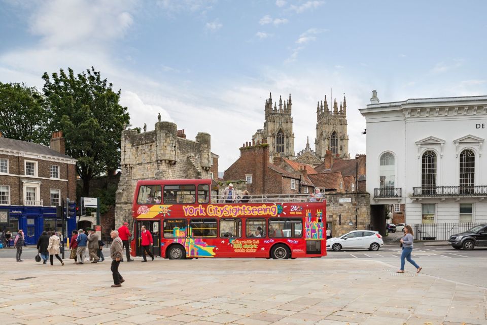 York: City Sightseeing Hop-On Hop-Off Bus Tour - Audio Guide Features