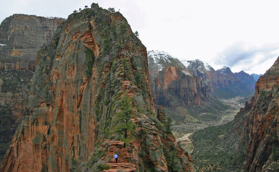 Zion National Park Day Trip From Las Vegas - Traversing the Zion-Mt. Carmel Tunnel