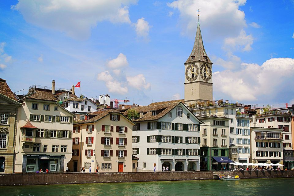 Zurich - Old Town Private Walking Tour - Iconic Churches