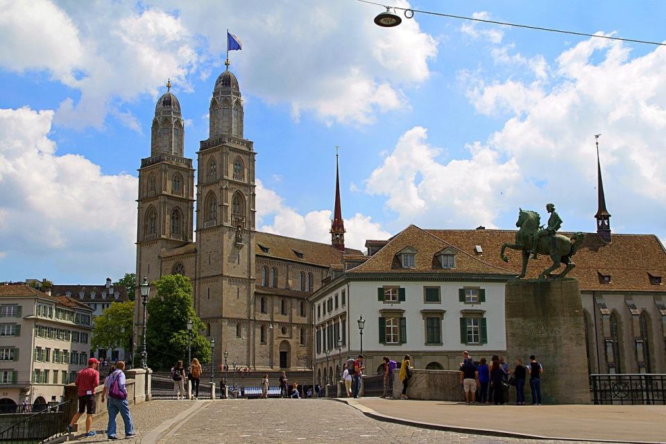 Zurich: Self-Guided Audio Tour - Exploring Zurich West