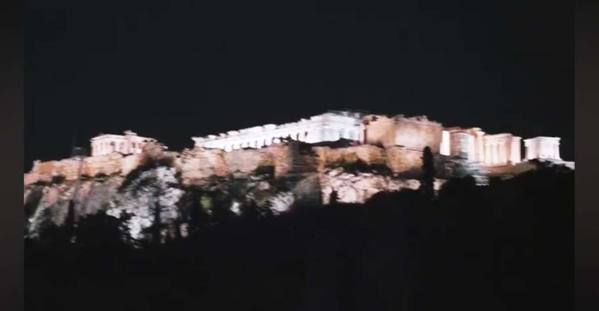 4 Hours Private Night Tour to Athens Landmarks With a Pickup - Key Points