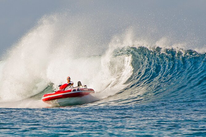 120MINS Dubai Self-Drive Boat Tour With Swimming & Photos - Accessibility and Restrictions