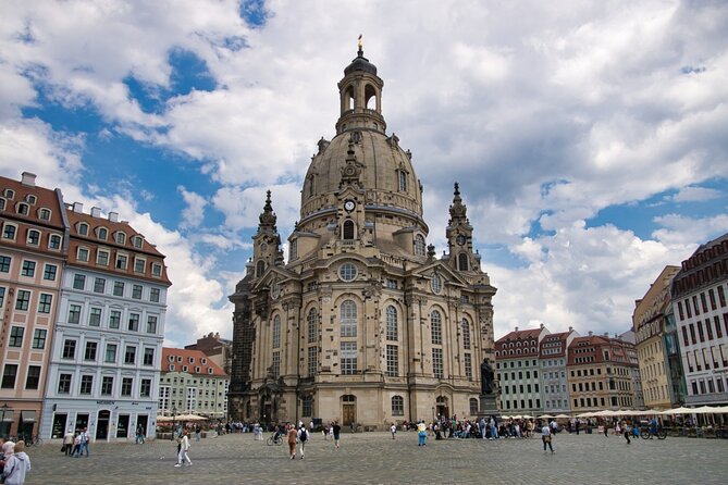 2 Hour Historical Walking Tour in Dresden - Tour Activities