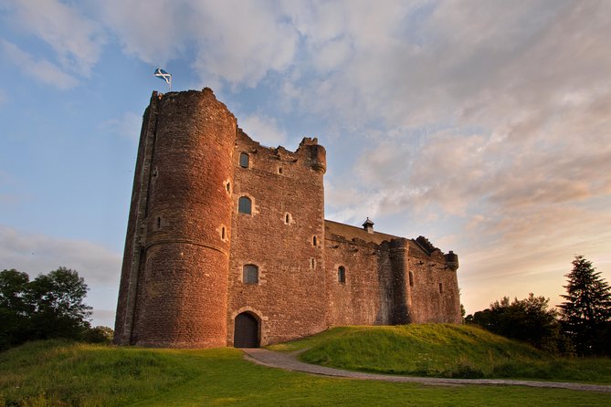 4-Day Outlander Trail Tour From Edinburgh Including Admissions - Cancellation Policy