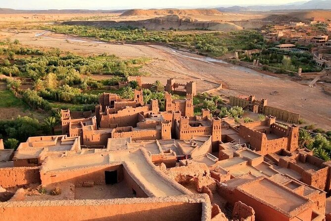 4-Days Adventures From Marrakech to Fez via Gorges & Desert - Accommodations and Meals