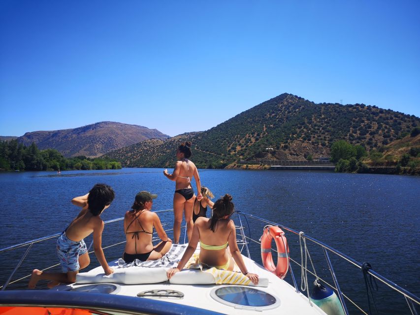 4H Private Boat Trip Douro River - Feel the Nature - Pickup and Dropoff