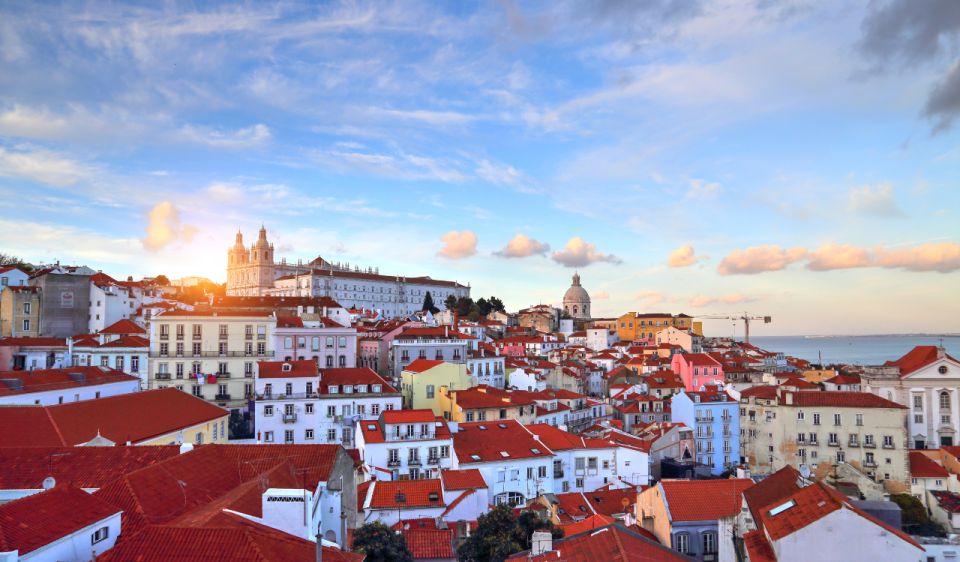 8-Hours Lisbon Tour With Entrance Fees - Delightful Belem Cake Experience