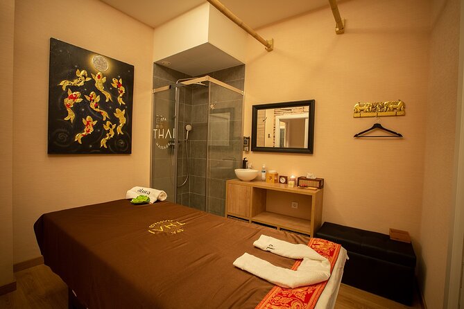 90 Min Thai-Bali Fusion MASSAGE at THAI SPA MASSAGE BARCELONA - Confirmation and Accessibility