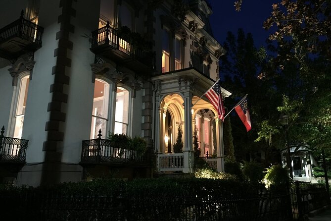 90 Minute Original Haunted Savannah Tour | 8pm - Whats Included