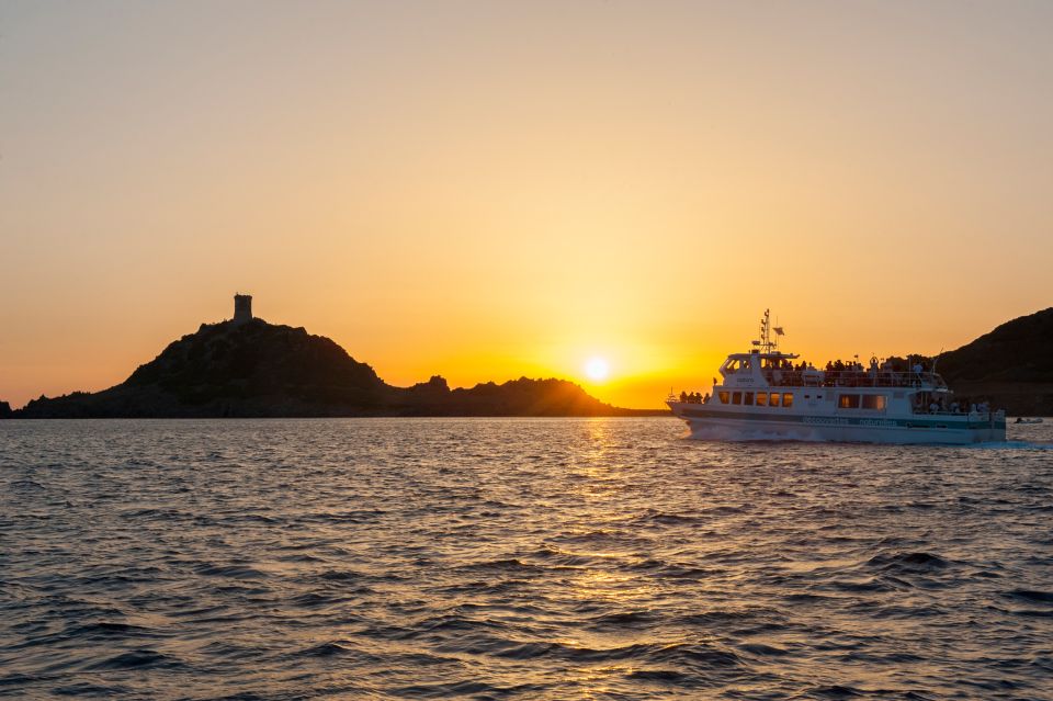 Ajaccio/Porticcio: Sanguinaires Sunset Cruise & Wine Tasting - Corsican Wine Tasting