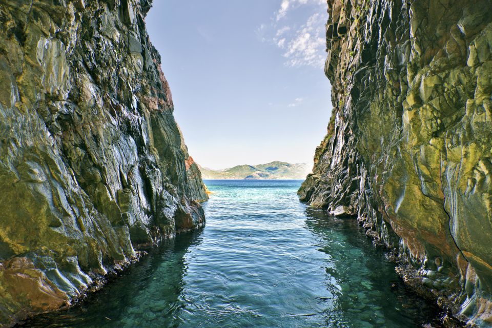 Ajaccio/Porticcio: Scandola Nature Reserve Guided Boat Tour - Girolata Village Visit