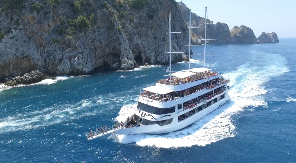 Alanya: Disco Boat Tour With Foam Party and Unlimited Drinks - Sights and Attractions