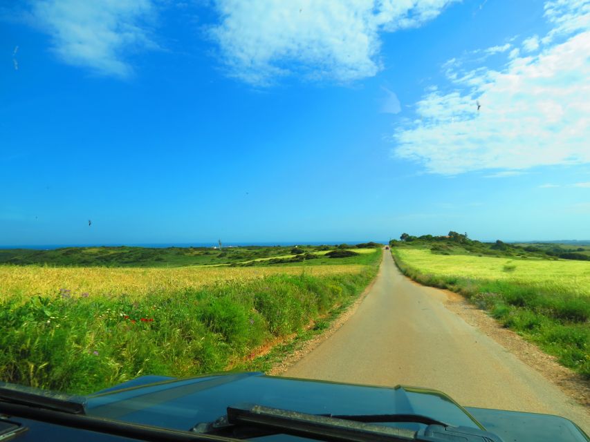 Algarve: Serra De Monchique & Bravura Off-Road Day Trip - Visiting the Ghost Town