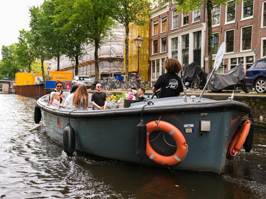 Amsterdam: Canal Cruise With Dutch Pancakes and Drinks - Important Information