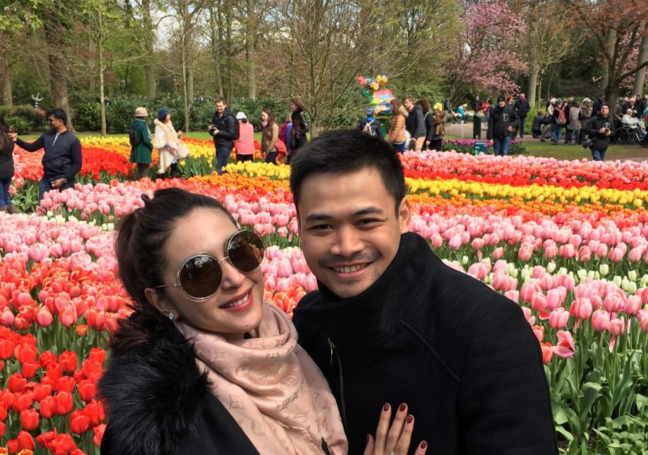 Amsterdam: Keukenhof Tulip Garden and Giethoorn Experience - Important Information