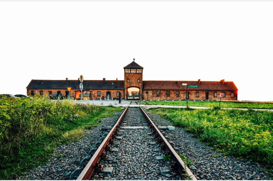 Auschwitz-Birkenau and Schindlers Factory Tour From Krakow - Visitor Guidelines