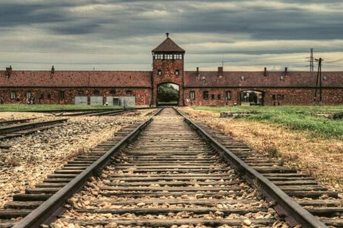 Auschwitz Day Tour From Warsaw by Private Car With Lunch - Highlights and Experiences