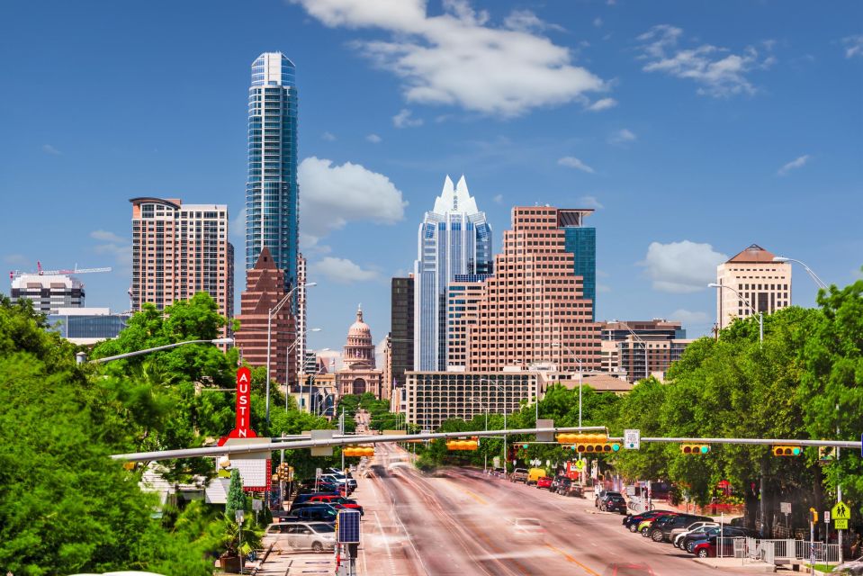 Austin's Treasures: A Heroic Downtown Discovery Walk - Vibrant Downtown Stroll