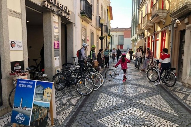 Aveiro Rent a Bike - 4 Hours - Customer Reviews and Ratings