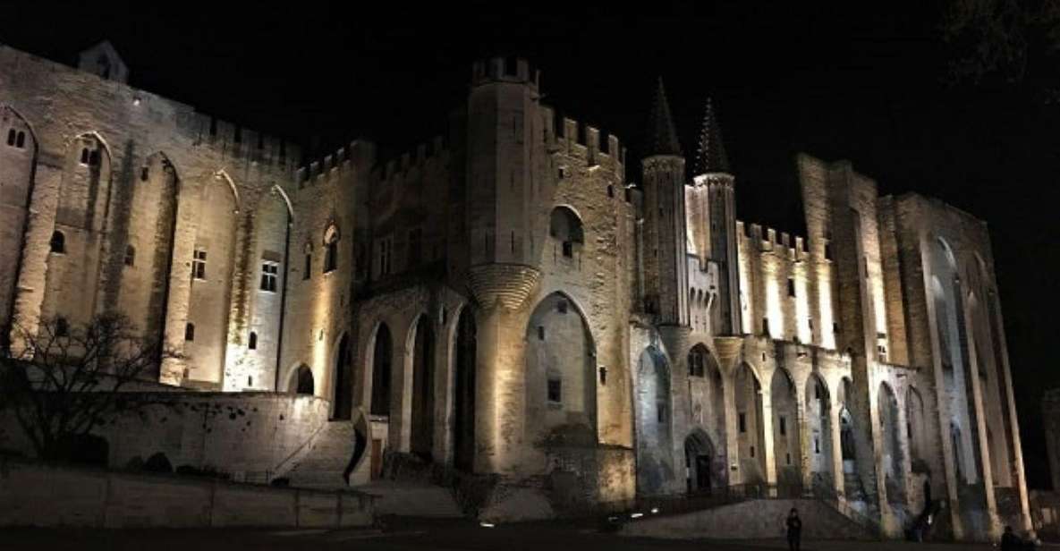 Avignon: The Pope's Night Walker Tour - Clandestine Entrance