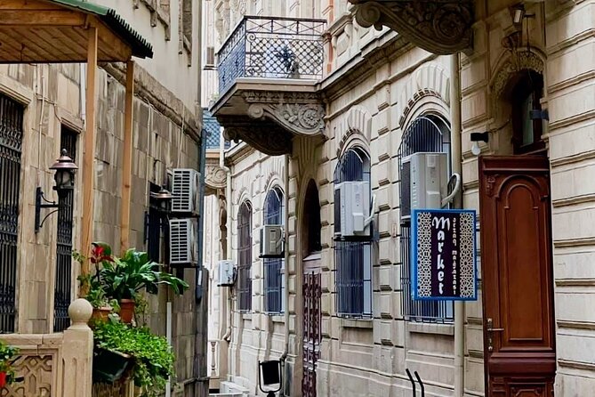 Baku: Old City Walking Tour. - Accessibility and Group Size