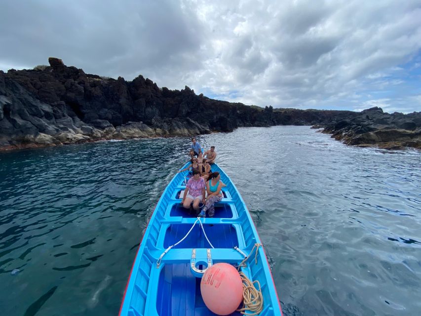 Baleeira Memory - Unforgettable Ride in the Waters of Pico - Traditional Whaling Boat Ride