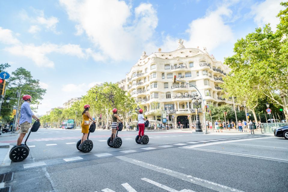 Barcelona: 2.5h Gaudí Segway Tour - Participant Requirements