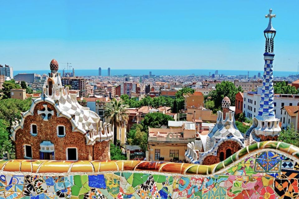 Barcelona: Full-Day Guided City Highlights Tour - Sagrada Familia Skip-the-Line