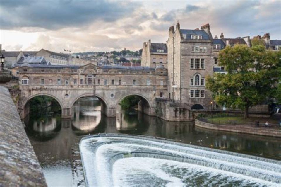 Bath: Guided Walking Tour of Historic Sights & Pubs (3h) - Frequently Asked Questions