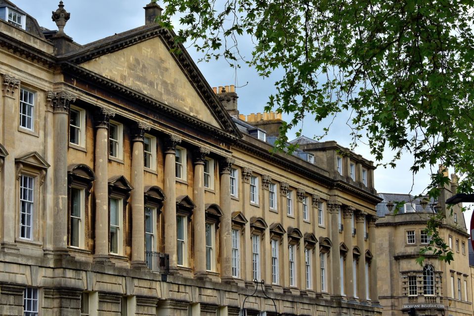 Bath: Private Walking Tour - Unraveling Jane Austens Literary Legacy