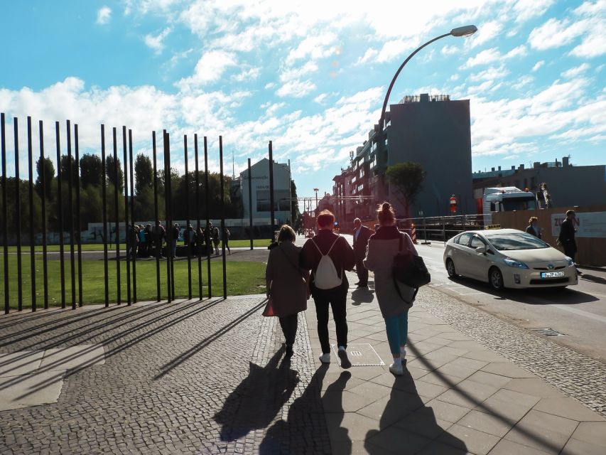 Berlin: 2-Hour Berlin Wall Tour - Courageous Stories of Resistance