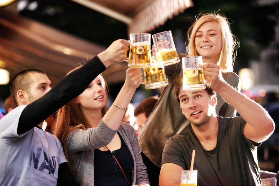 Berlin: Bachelor(Ette) Party With Pub Crawl - Duration and Timing