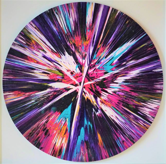 Berlin: Create Your Own Spin Painting at Jans Echternacht - Booking and Pricing